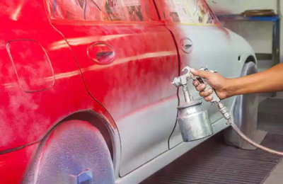 Car painting service center in Chembur. 1